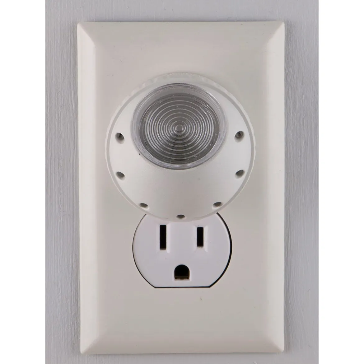 GE Light Sensing Rotating LED Night Light, White