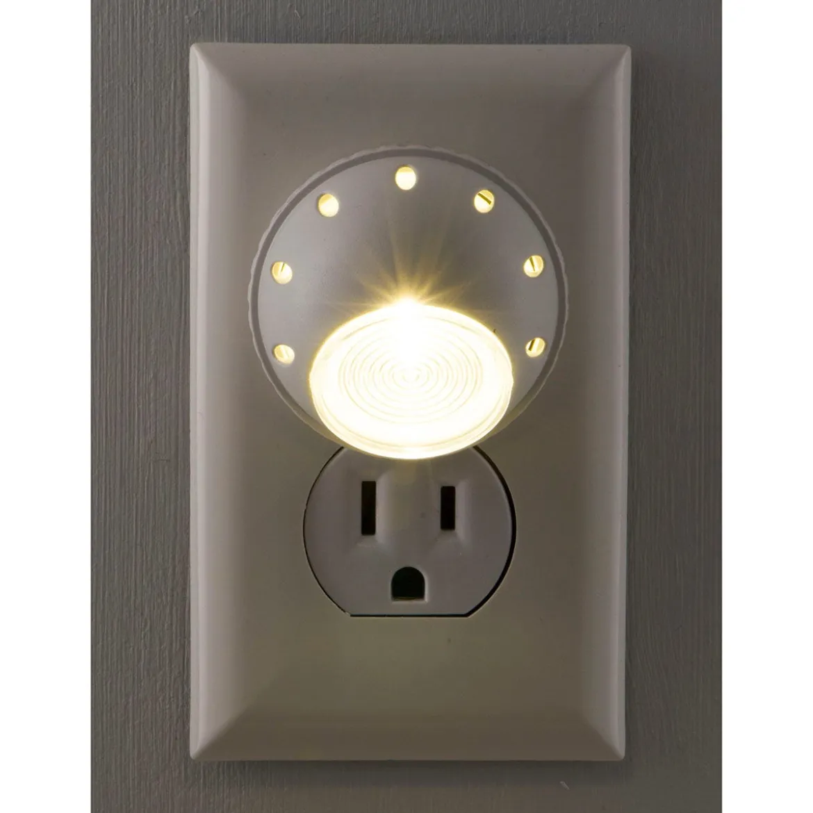 GE Light Sensing Rotating LED Night Light, White