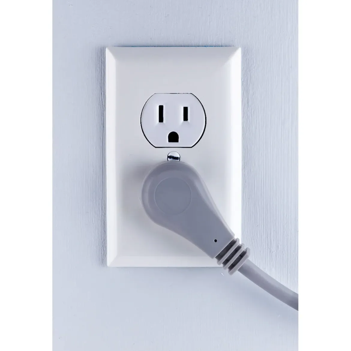 GE 3-Outlet 25ft. Extension Cord with Right-Angle Plug, Gray