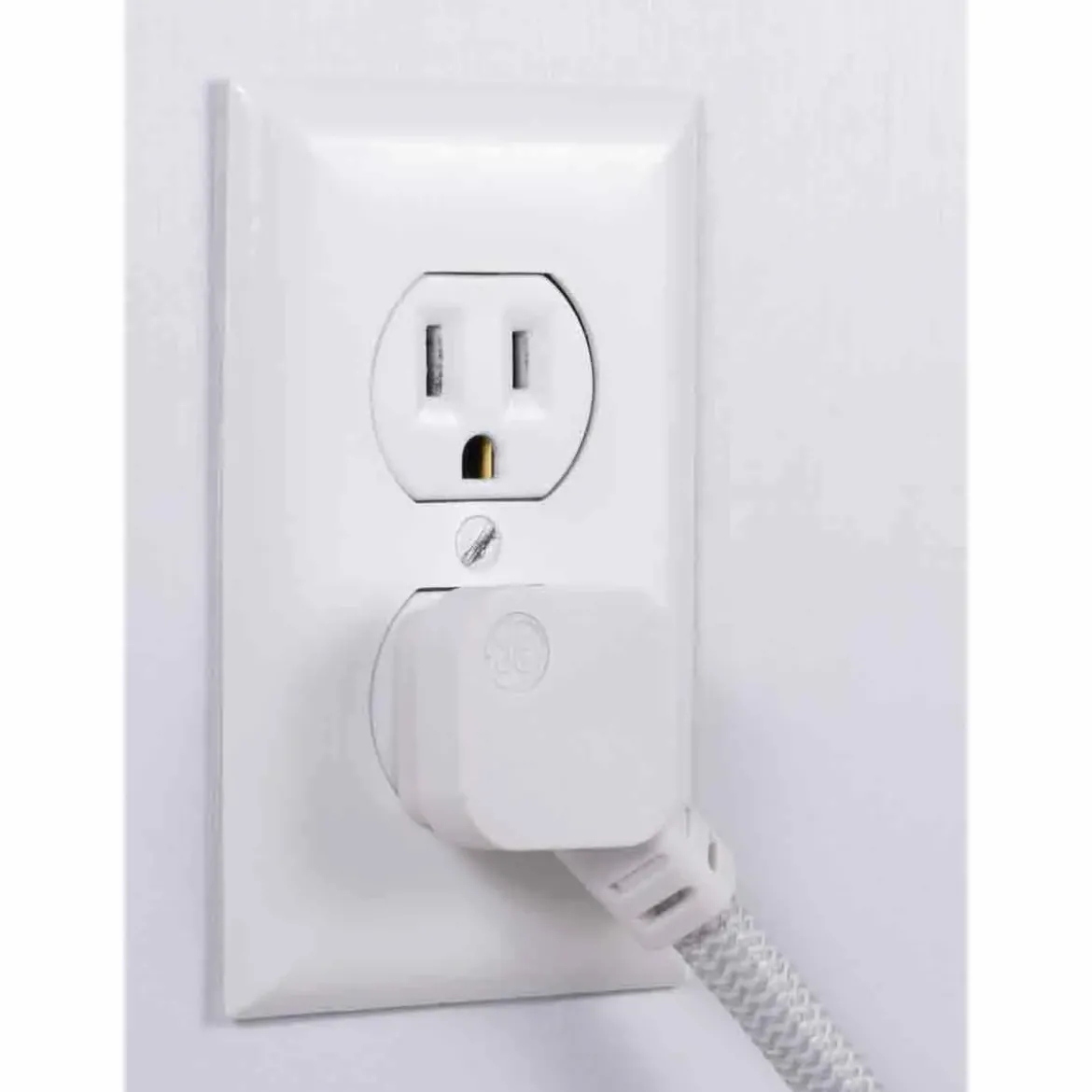 GE 7-Outlet 2-USB 4ft. Surge Protector with USB-C and Braided Cord, White