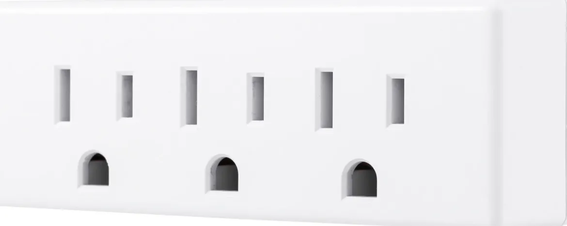 GE 3-Outlet Wall Tap, White