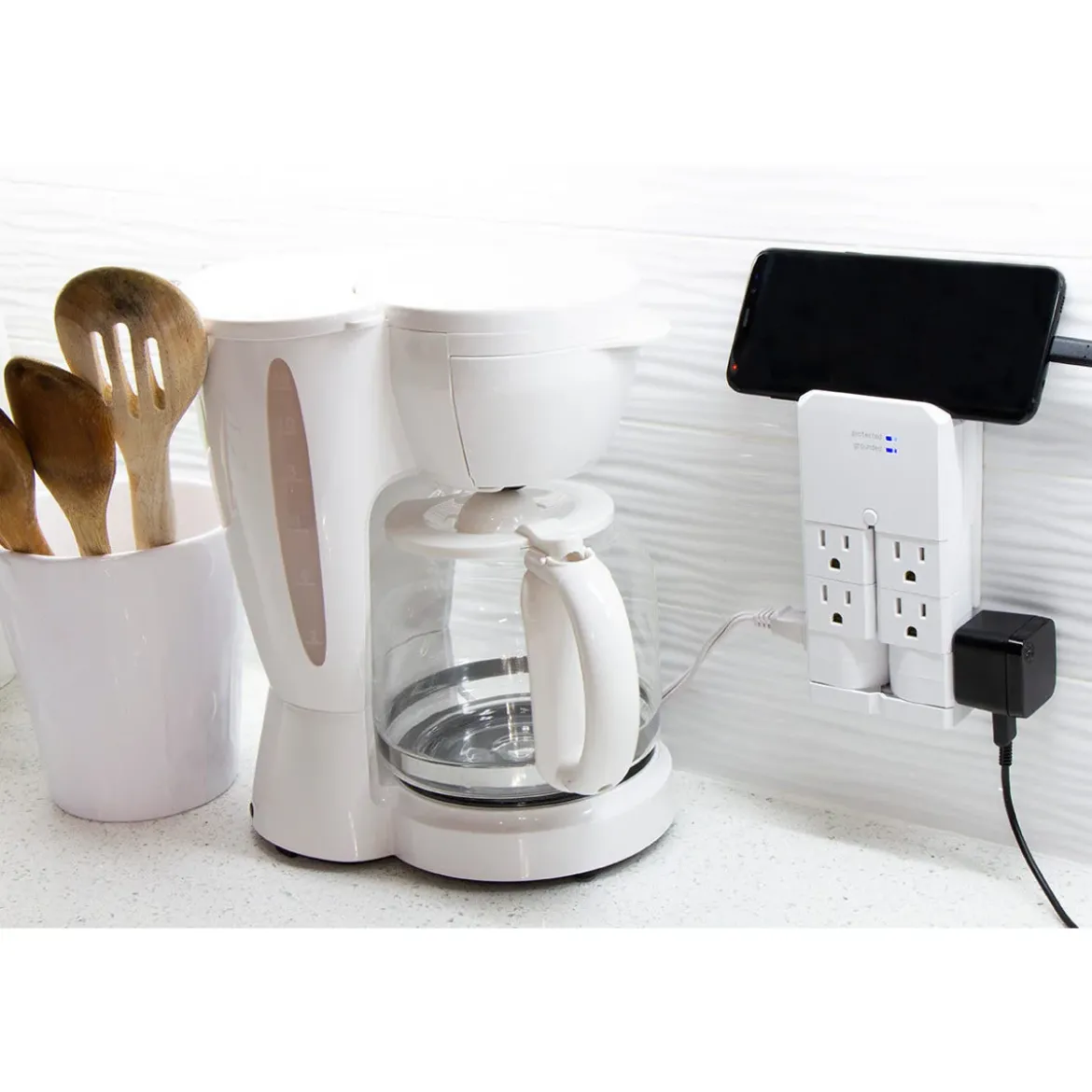 GE 6-Outlet Wall Tap with Surge Protection and Swivel Outlets, White