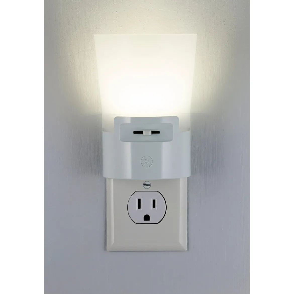 GE UltraBrite Sconce Light Sensing LED Night Light, White
