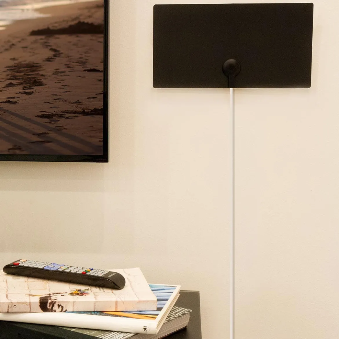 GE Ultra Edge HD Antenna, Black/White